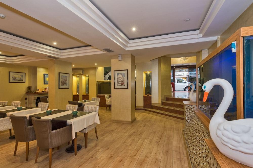 Beyaz Kugu Hotel Stambuł Zewnętrze zdjęcie